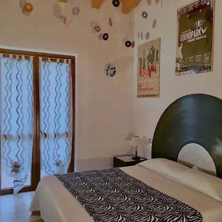 לינה וארוחת בוקר La Bella Vigna
